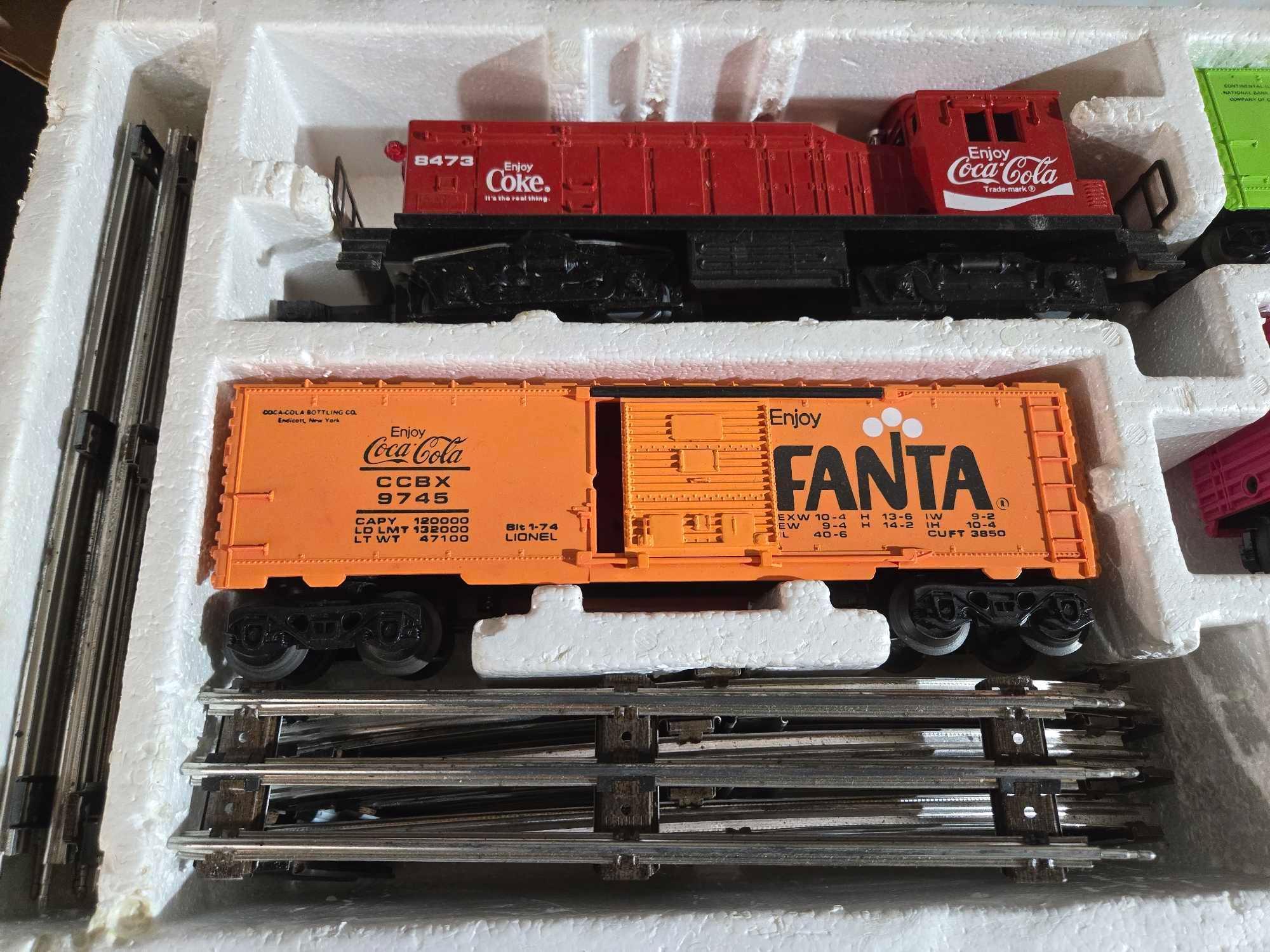 Lionel O27 Gauge Electric Train Set w/ Coca Cola, Sprite & Fanta