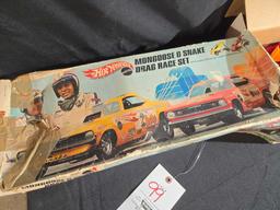 Hot Wheels Mongoose & Snake Drag Race Set