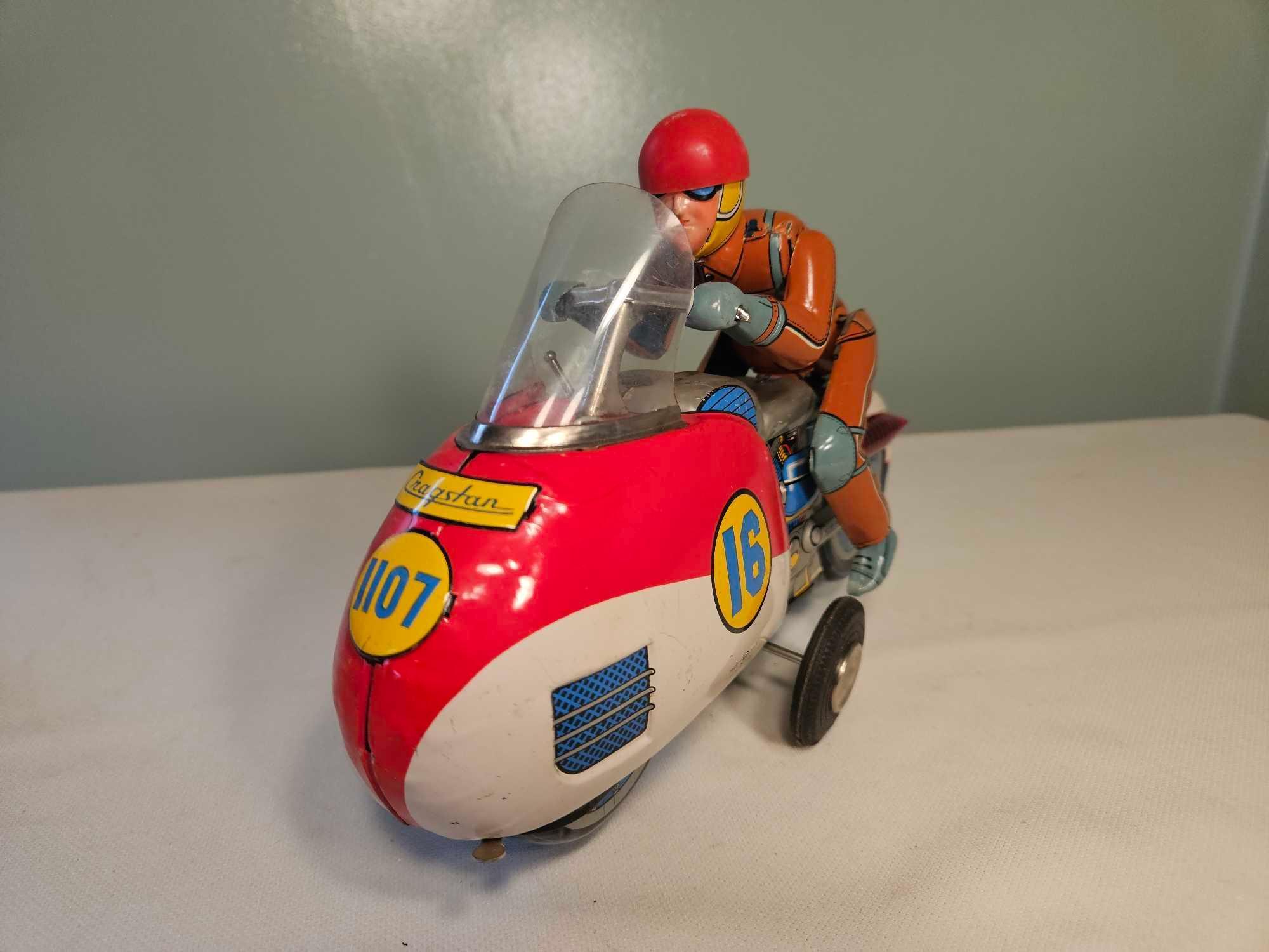 Cragstan Battery Operated Daredevil Stunt Motorcycle