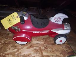 Radio Flyer Retro-Rocket Toy