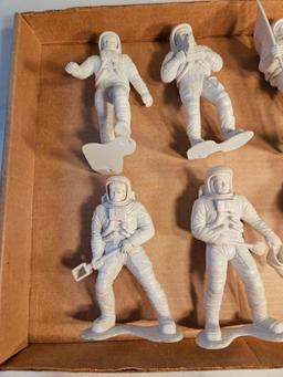 Assortment of Marx 6" Astronauts