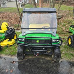 John Deere HPX Diesel Gator - 4x4 - electric dump bed