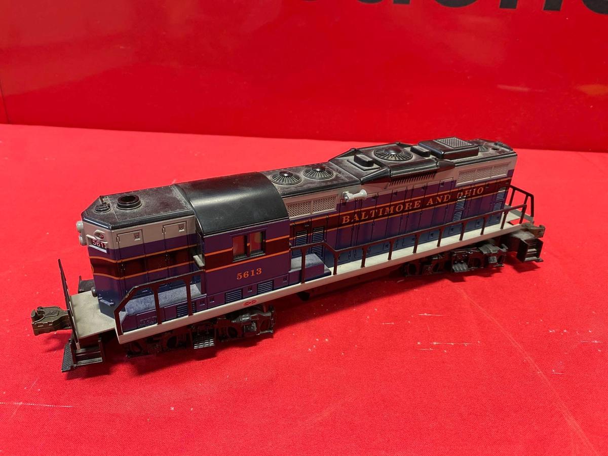 Williams Baltimore and Ohio GP9 Locomotive 5613