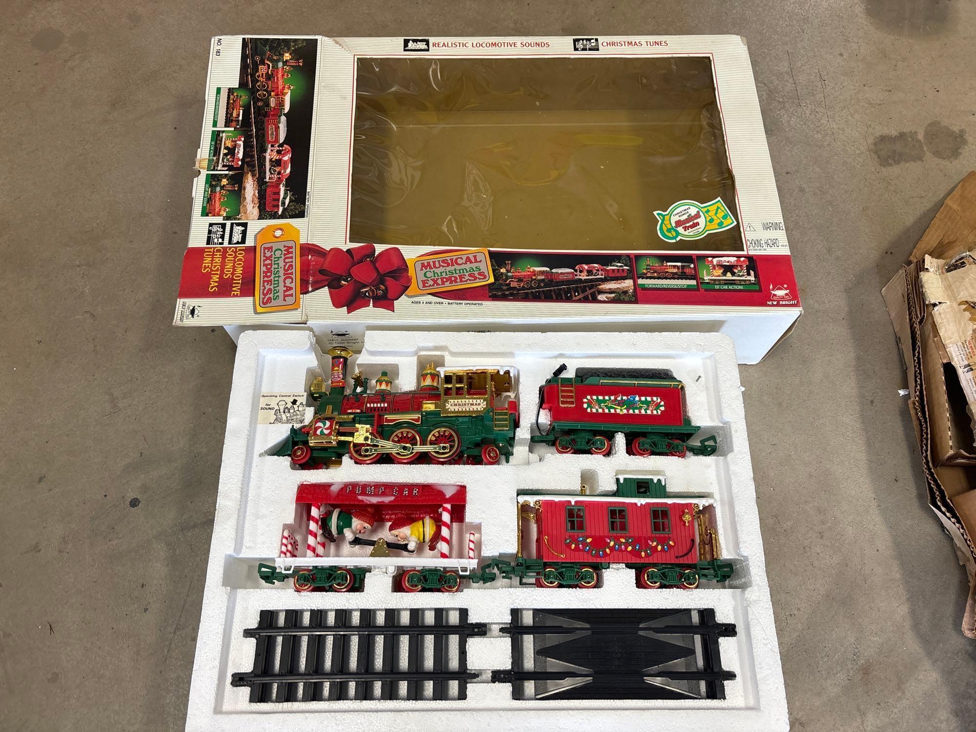 Musical Christmas Express Set