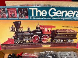 The General 4-4-0 American Standard Wood-Burning Steam Locomotive Set