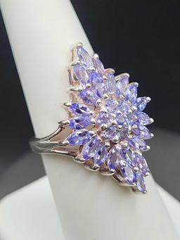 Gorgeous tanzanite & sterling silver cluster ring, size 6