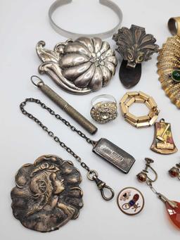 Antique & vintage costume jewelry lot