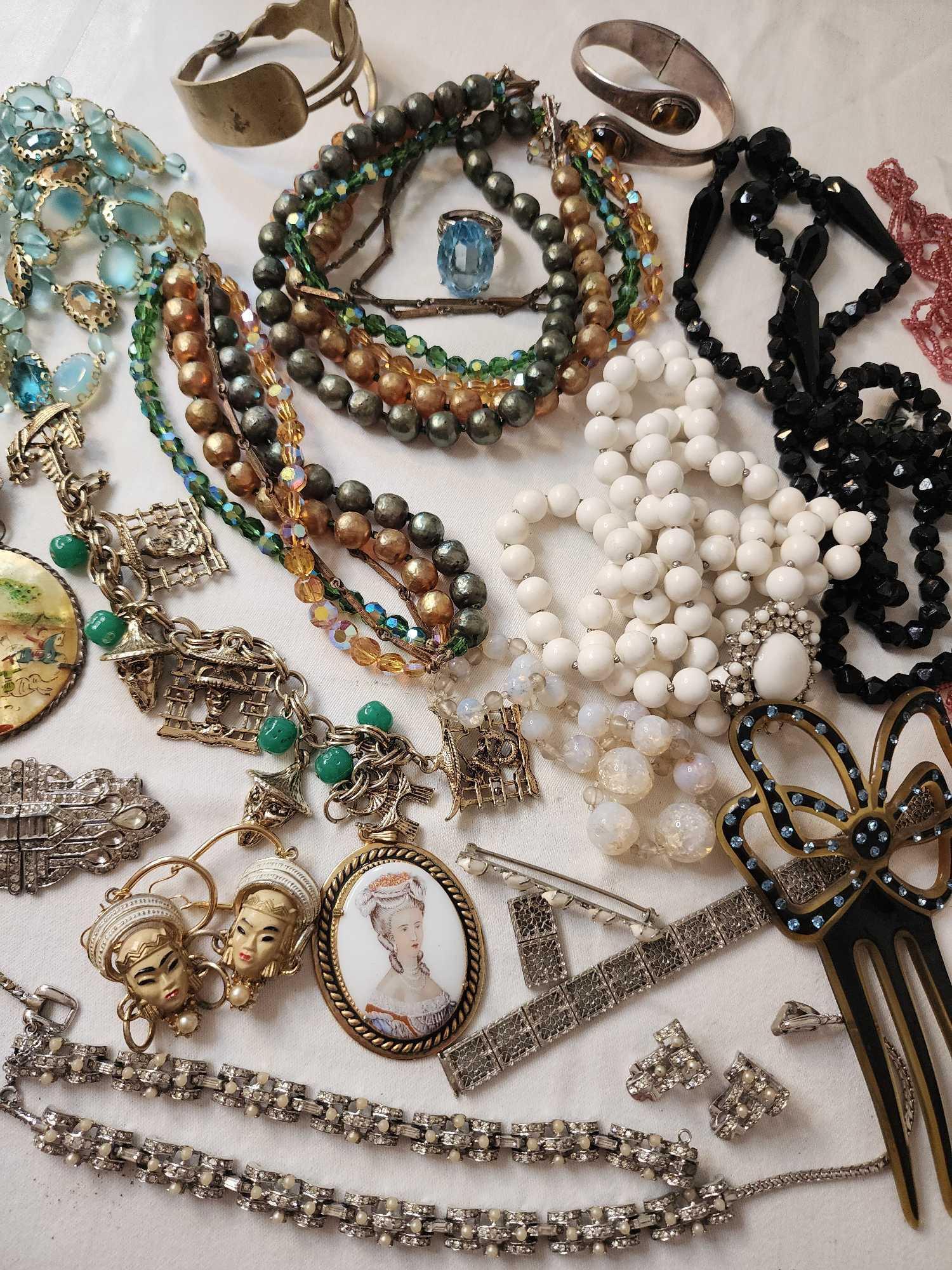 Vintage costume jewelry lot: beads, rhinestones, sets