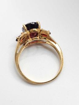 Large genuine garnet 14k yellow gold ring, size 7.5