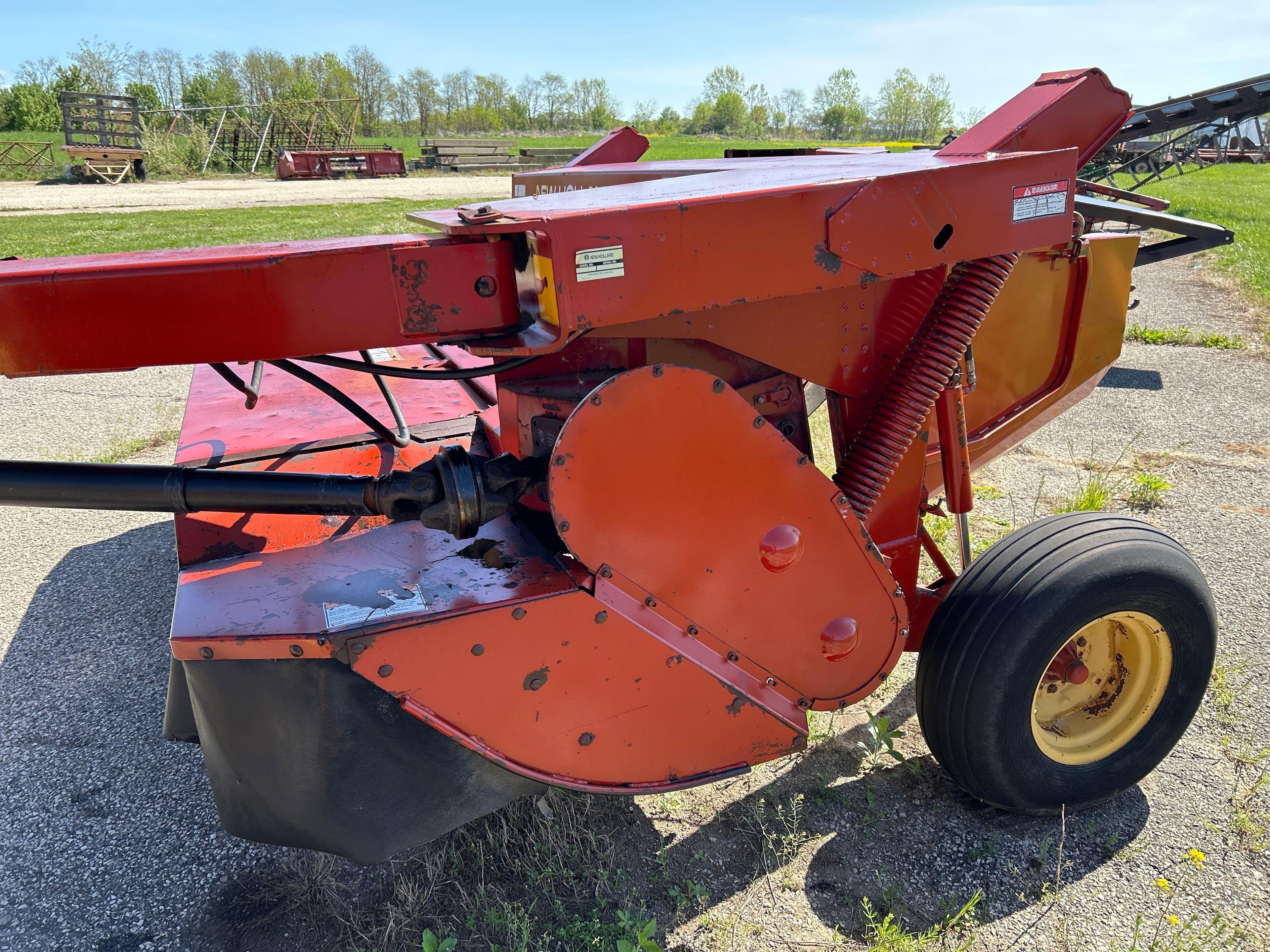 New Holland 411 disbine