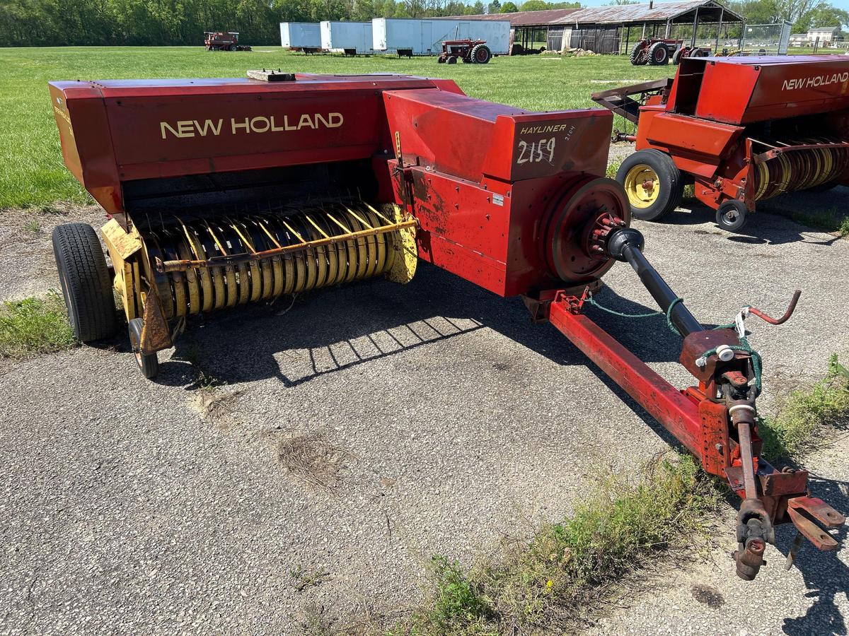 New Holland 311 square baler