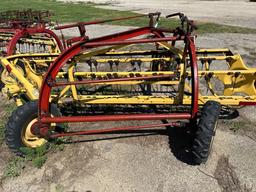 New Holland 256 Rollabar rake