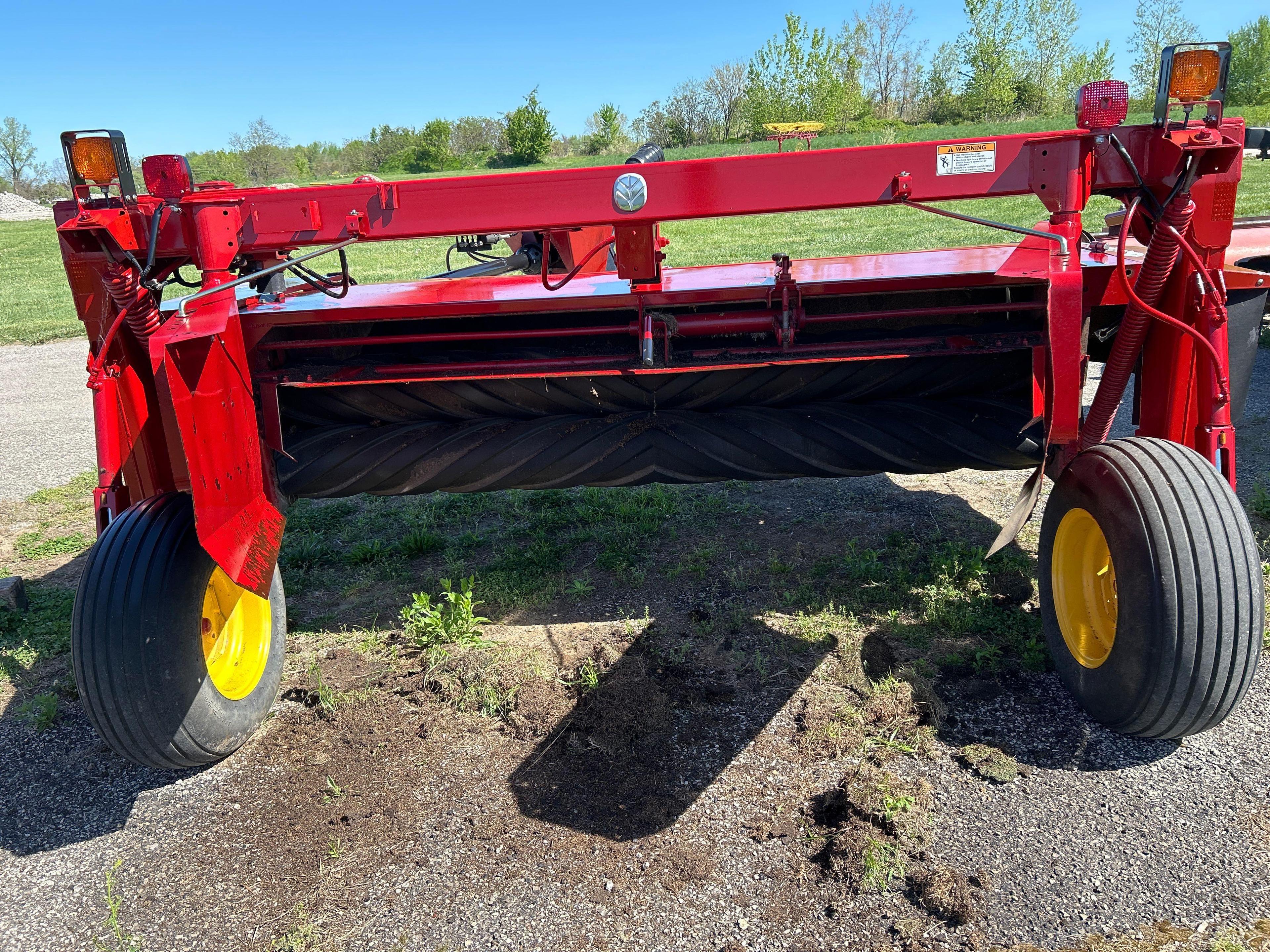 New Holland H7230 Discbine