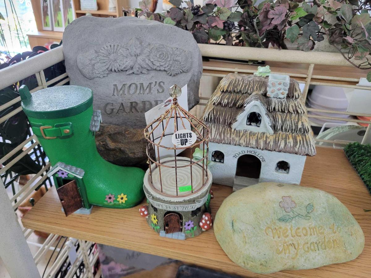 New Fairy Garden items, Garden items