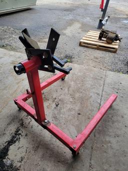 Big Red 1250lb Engine Stand