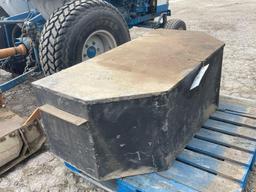 Truck bed tool box