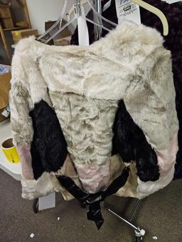 WD NY 1x faux fur coat