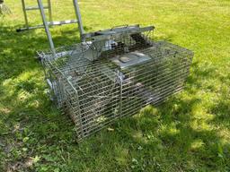 3 havahart live traps