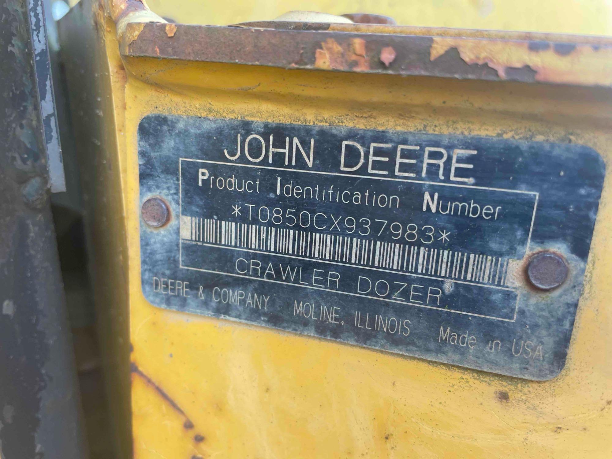 John Deere 850 series II dozer
