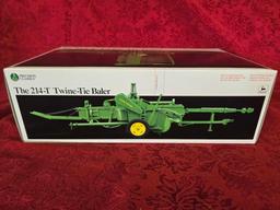 John Deere 214-T Twine-Tie Baler Precision Classics No.11 1/16