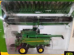 John Deere S690 Combine Prestige Collection