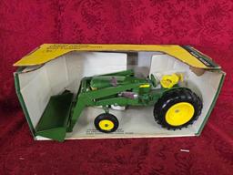 John Deere Utility Tractor with End Loader 1/16