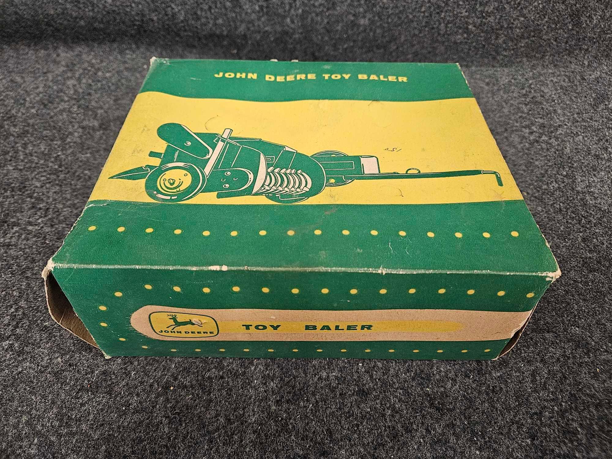 John Deere 14T Baler - Blue Pickup Teeth in Original Box