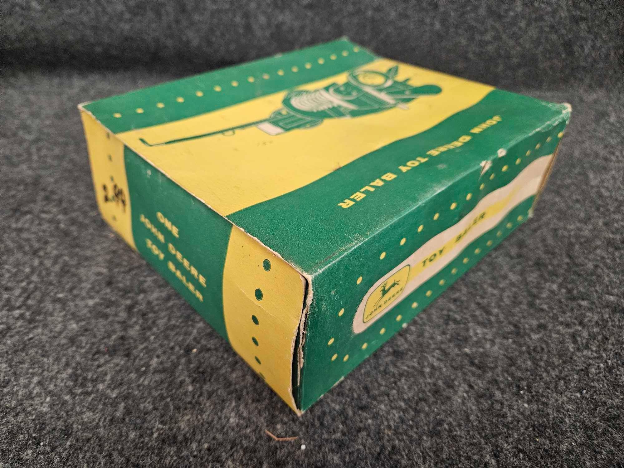 John Deere 14T Baler - Blue Pickup Teeth in Original Box