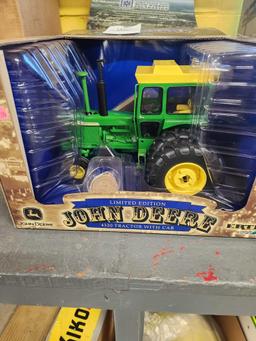 Ertl.1/16 John Deere Iowa State Fair 4320 with cab 1905 of 3500