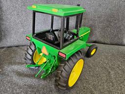 John Deere 4430 with Cab 1/8
