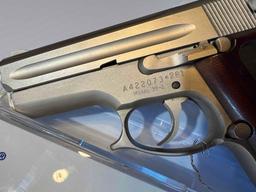 Smith and Wesson Model 39-2, 9MM