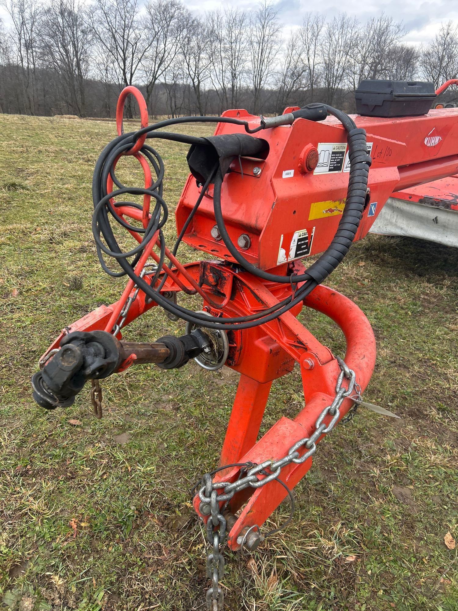 Kuhn FC353 GC 11 1/2 ft center pivot discbine