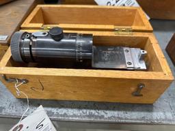 Mini Radius Dresser
