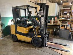 Mitsubishi CAT Tow Motor