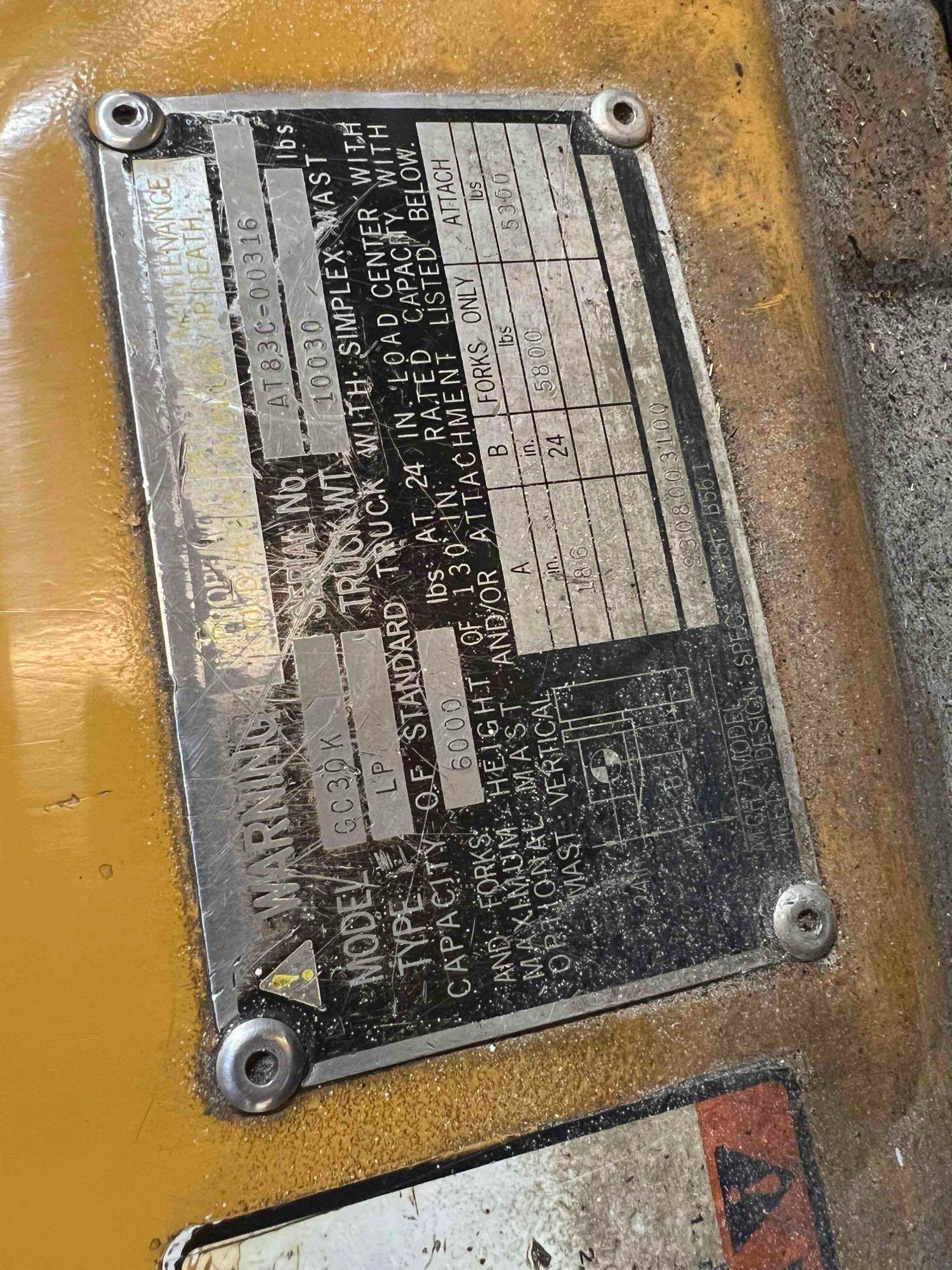 Mitsubishi CAT Tow Motor