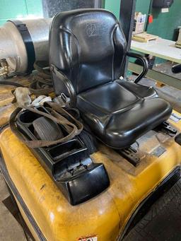 Mitsubishi CAT Tow Motor