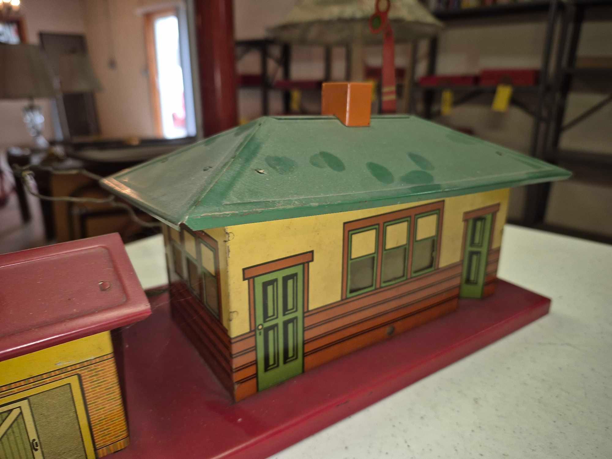 American Flyer #237 Station Set and #133 Flyerville Station with Boxes