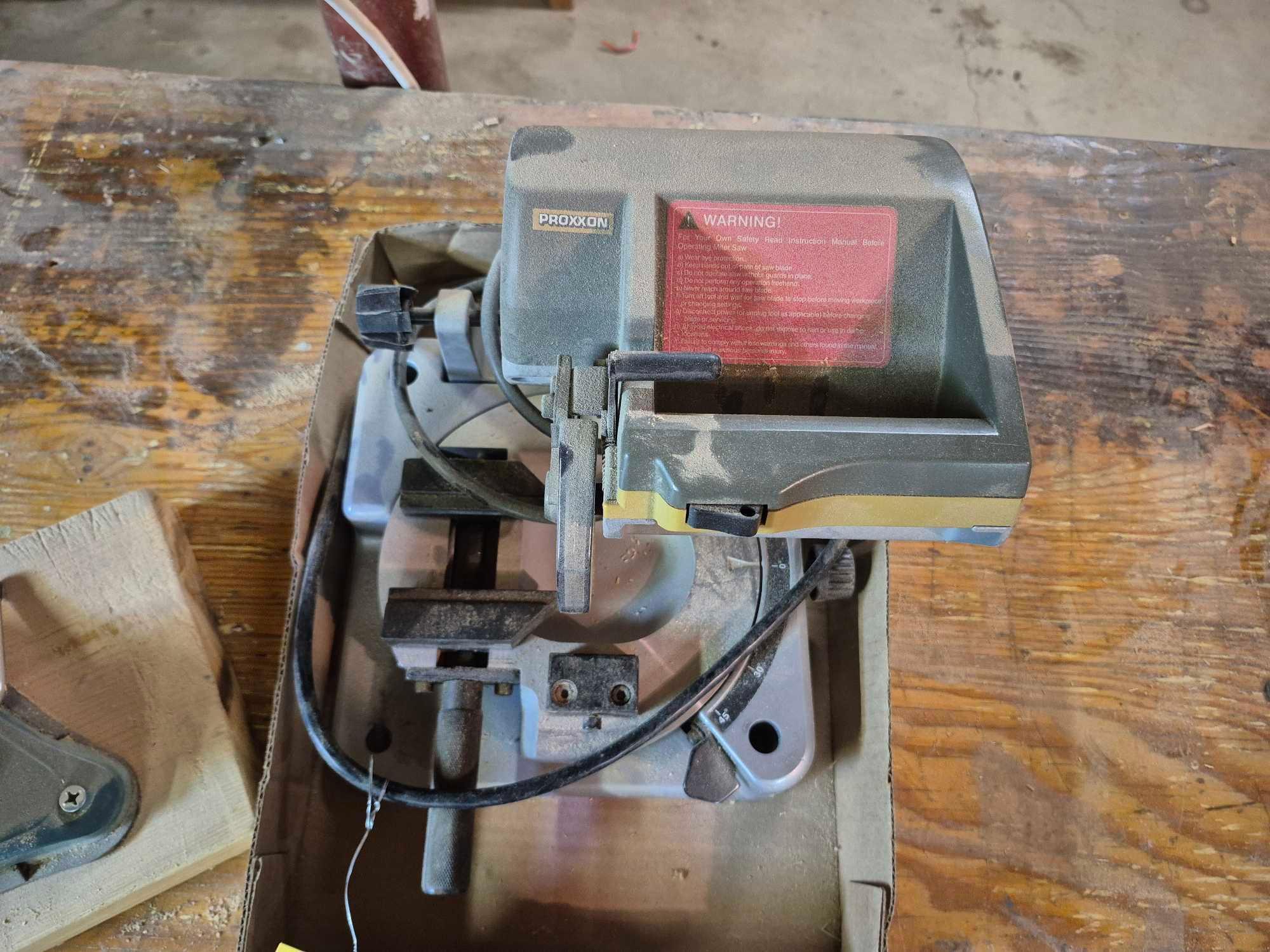 Hobby Vise & Proxxon Miniature Chop Saw