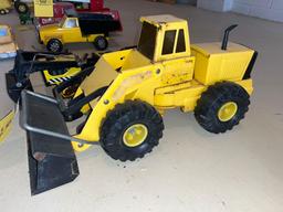 (2) Tin Tonka Trucks