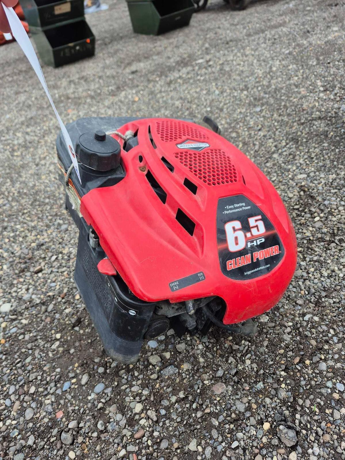 Briggs & Stratton 6.5 HP Engine