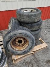 Set of 4 goodyear tires and 2 michelin tires