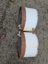 Set of porcelain wash tubs