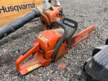Husqvarna 142 Chainsaw - Runs