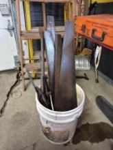 Hand Saws, Pry Bars, Cats Paws