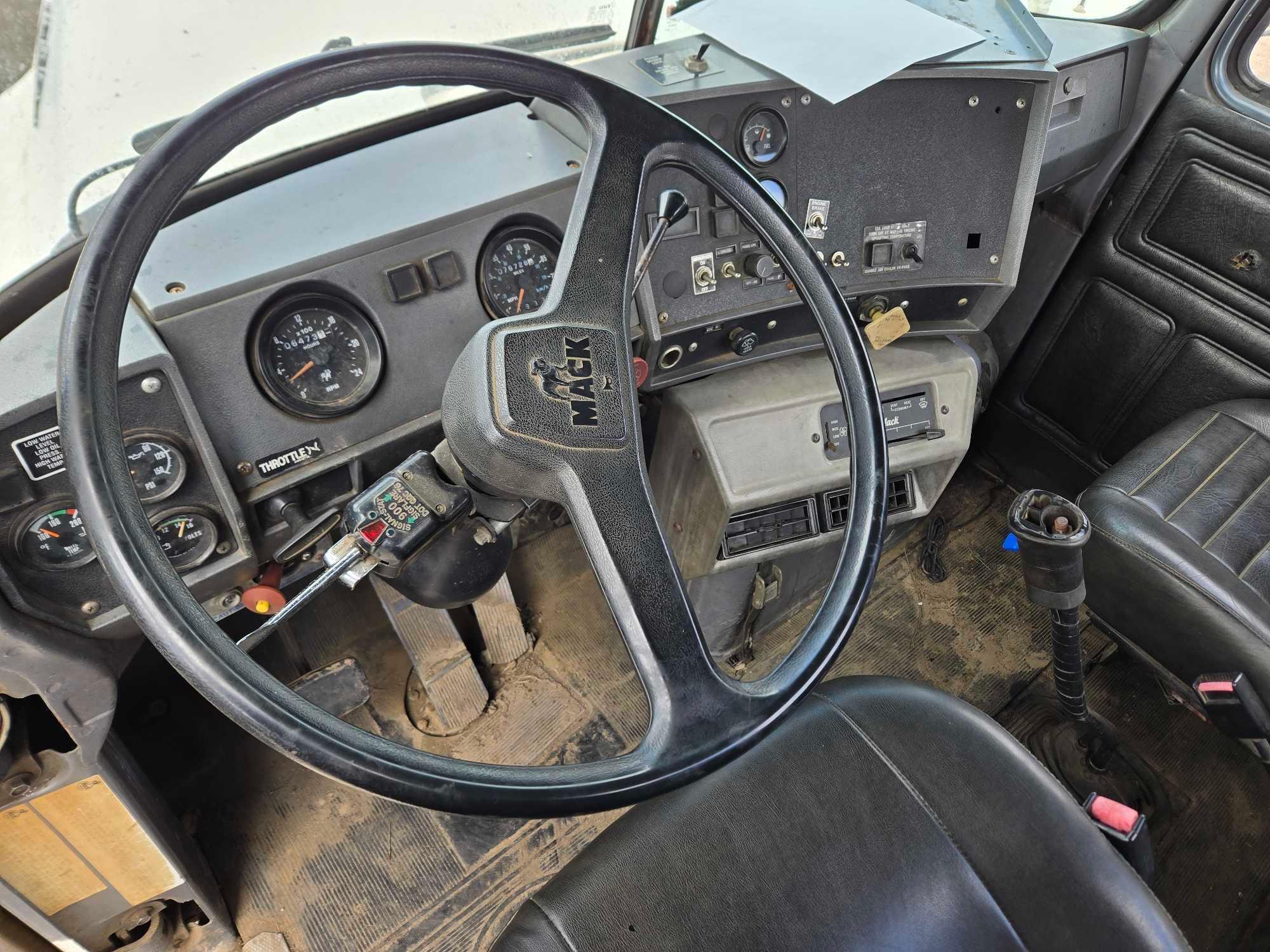 1995 Mack DM690S Roll Back Truck, runs and drives, 20 ft deck with winch