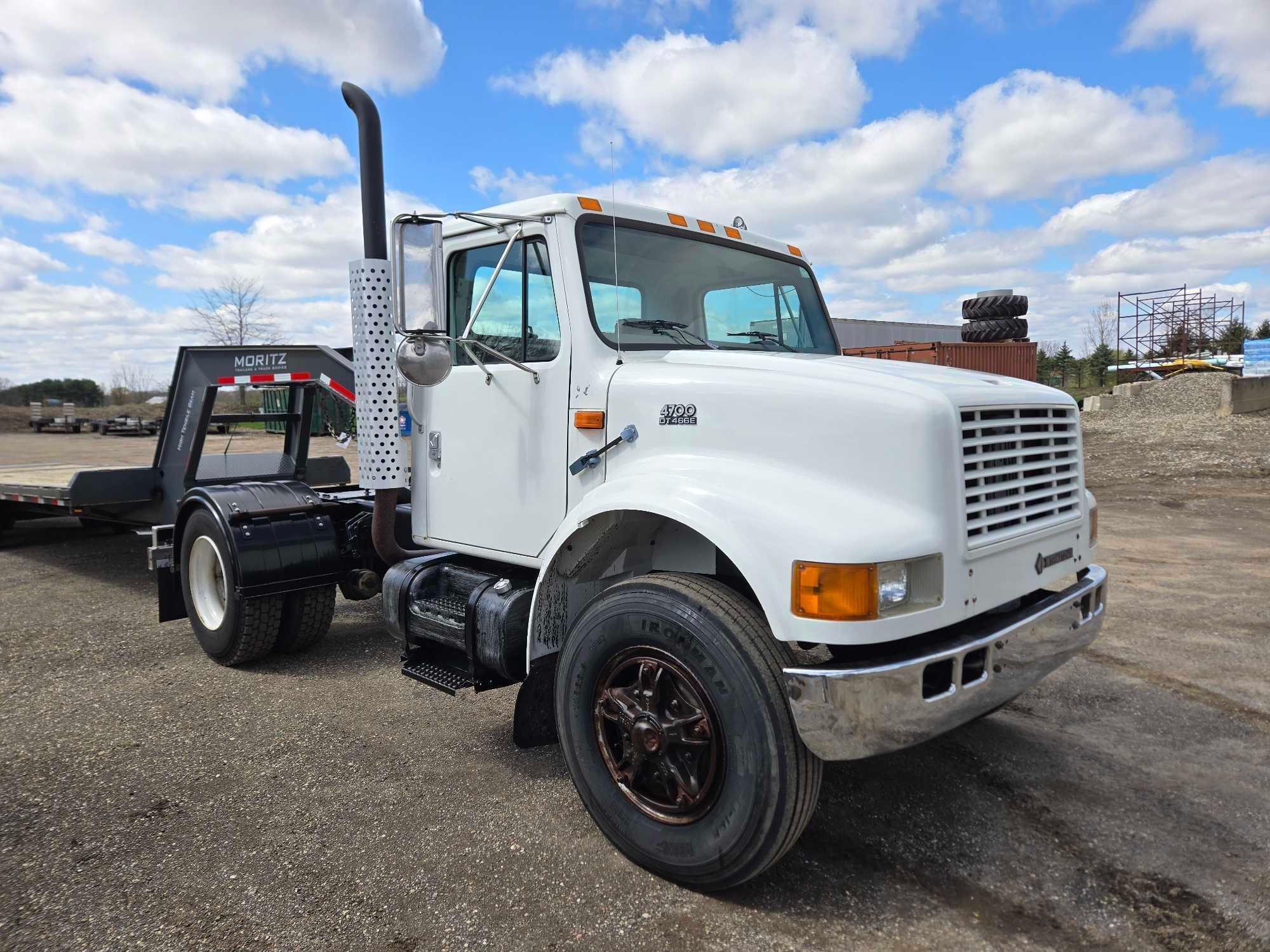 1996 International 4700 DT 466E, 227,754 miles, runs and drives