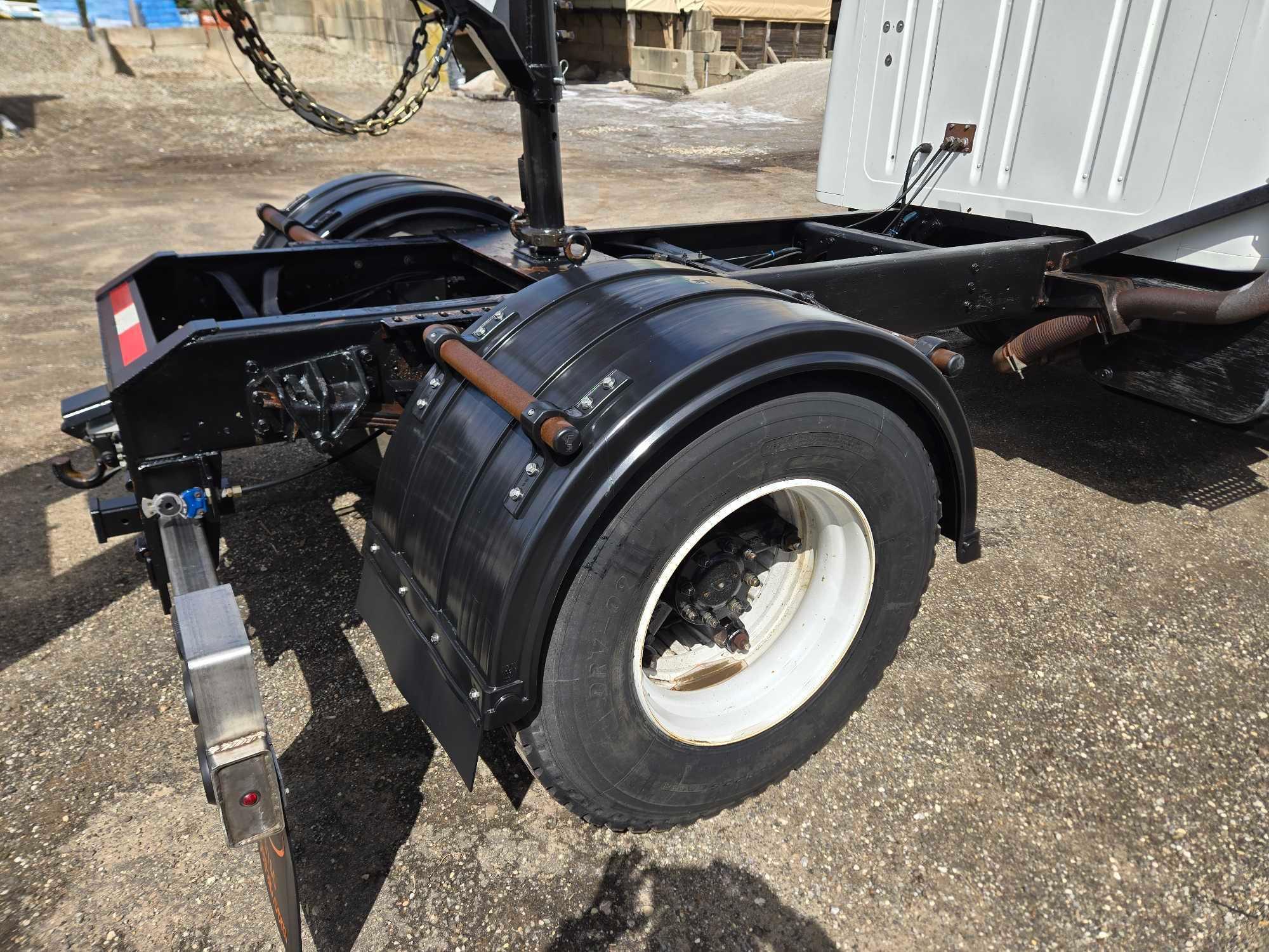 1996 International 4700 DT 466E, 227,754 miles, runs and drives