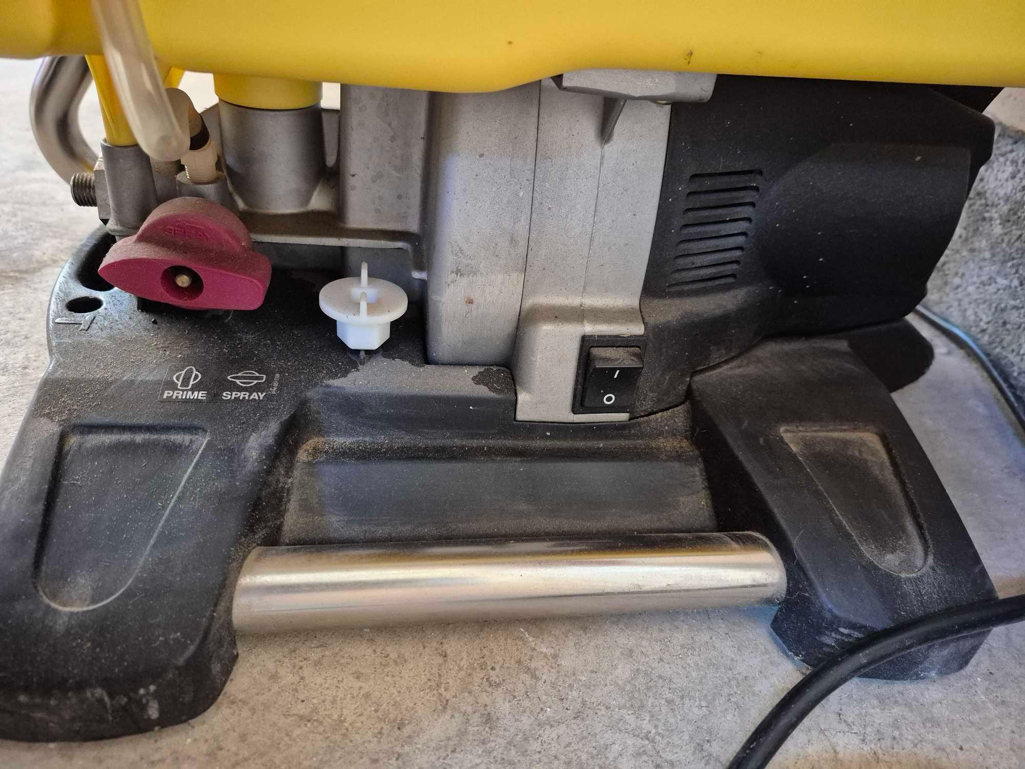 Wagner Paint Crew Portable Paint Sprayer