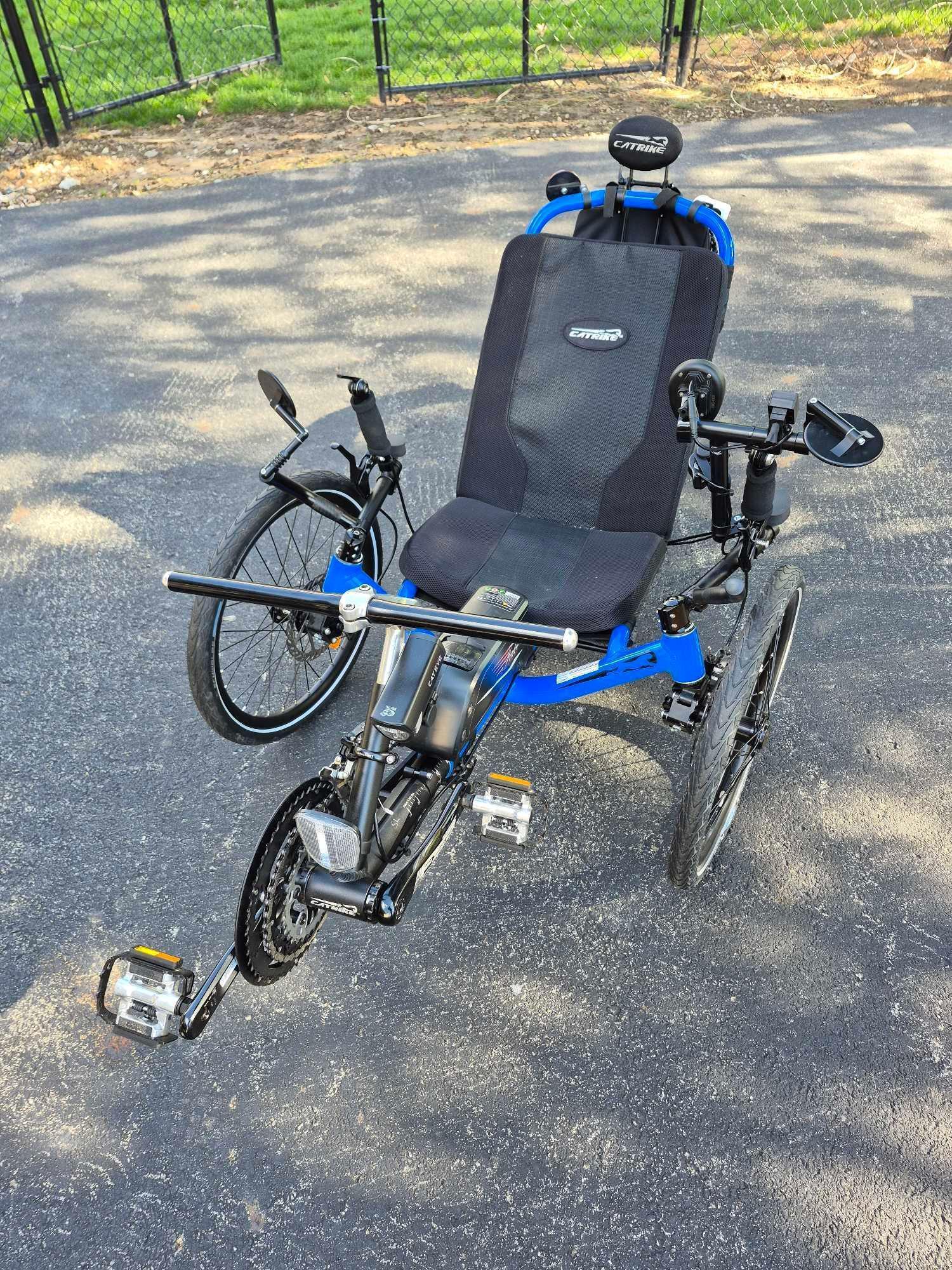 Catrike Road Air Recumbent Bicycle w/ Electric Assist Pedal System & Detachable Battery