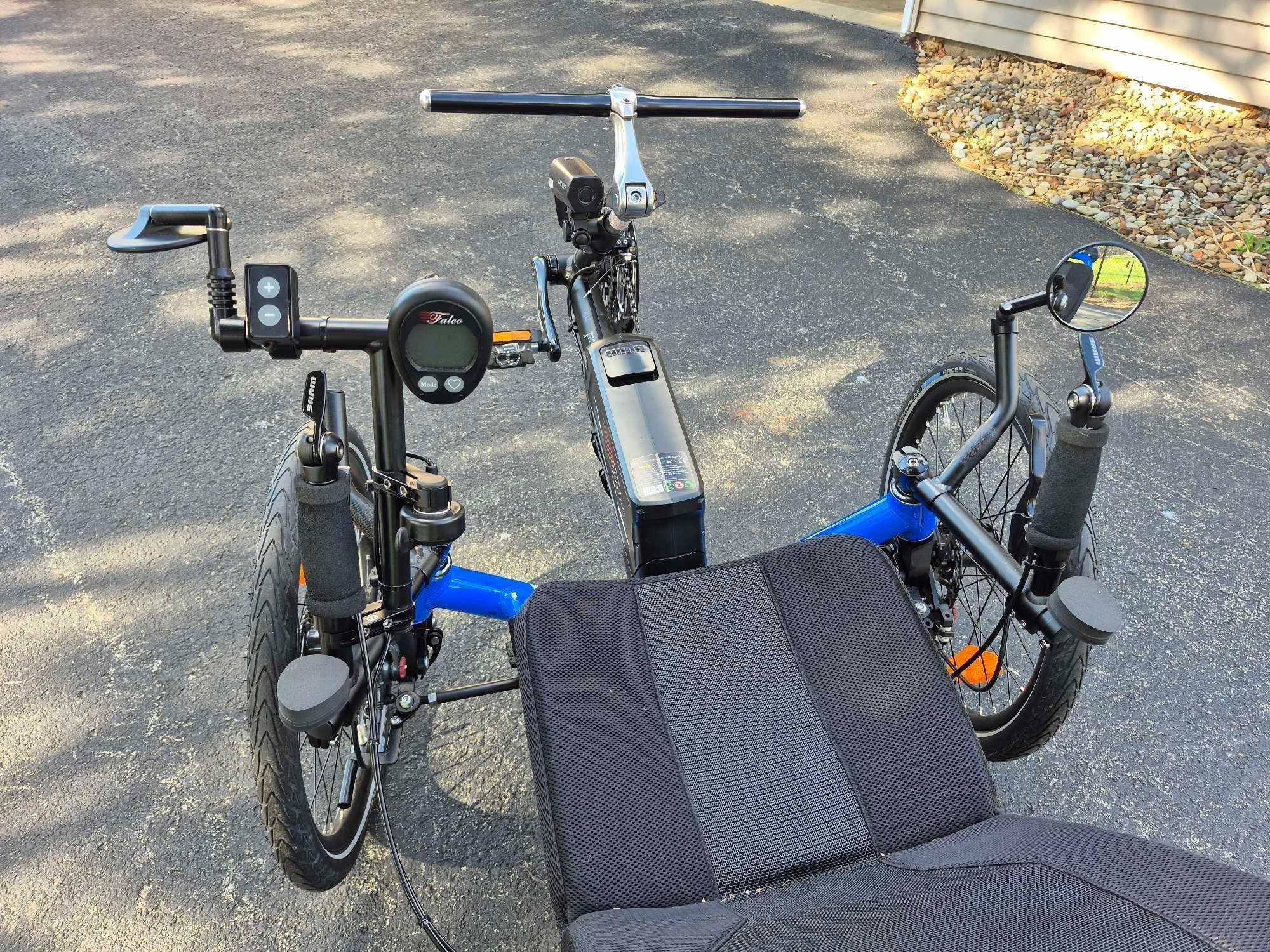Catrike Road Air Recumbent Bicycle w/ Electric Assist Pedal System & Detachable Battery